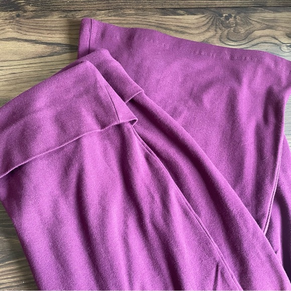 Plum Flare Yoga Pants - Picture 3 of 5